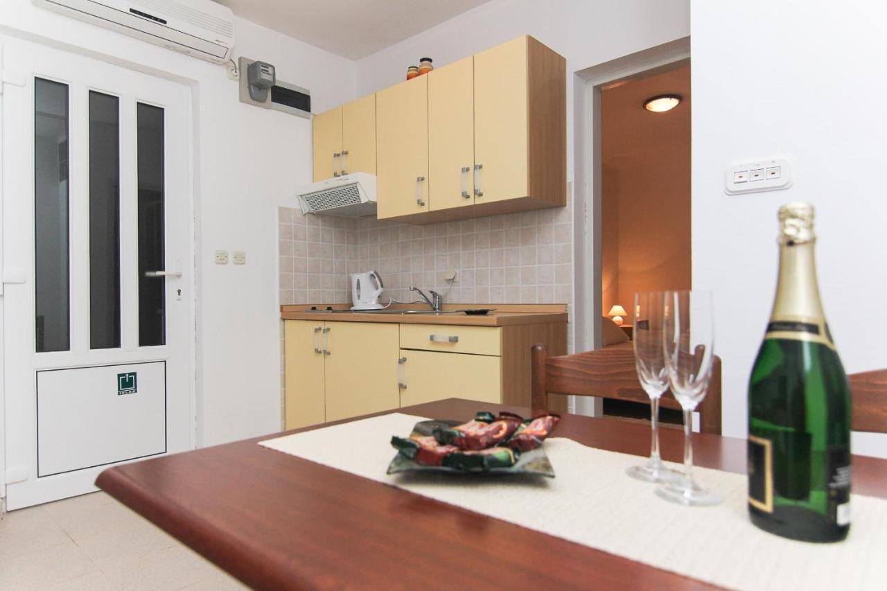 Apartments Villa Alex 波达卡 外观 照片