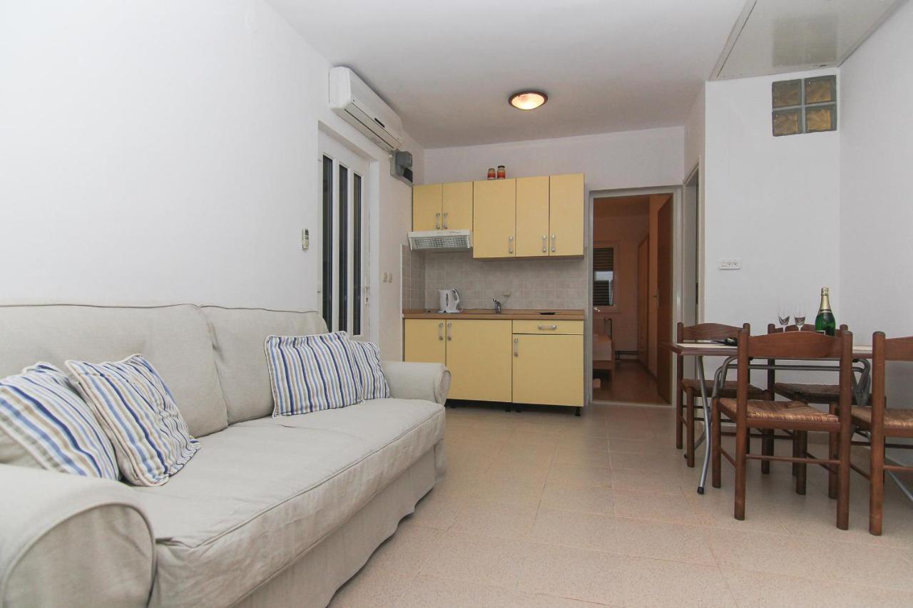 Apartments Villa Alex 波达卡 外观 照片